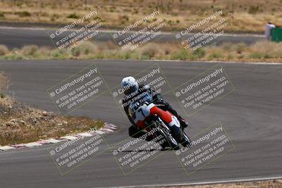 media/Apr-19-2025-AHRMA (Sat) [[3d98ca3309]]/Race/Group 3/turn 4/